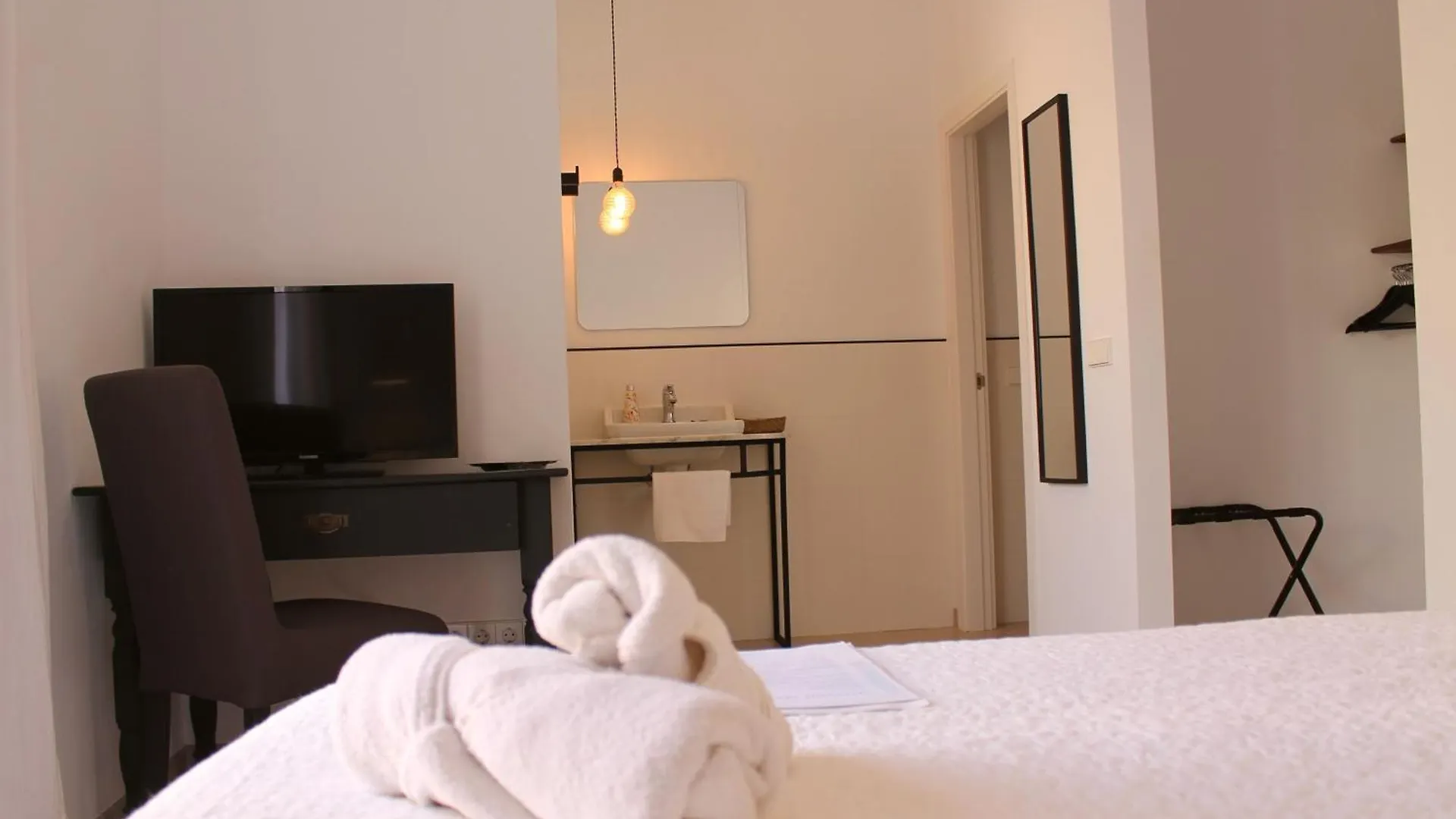 Atrium Suites Mallorca Porreres Bed & Breakfast