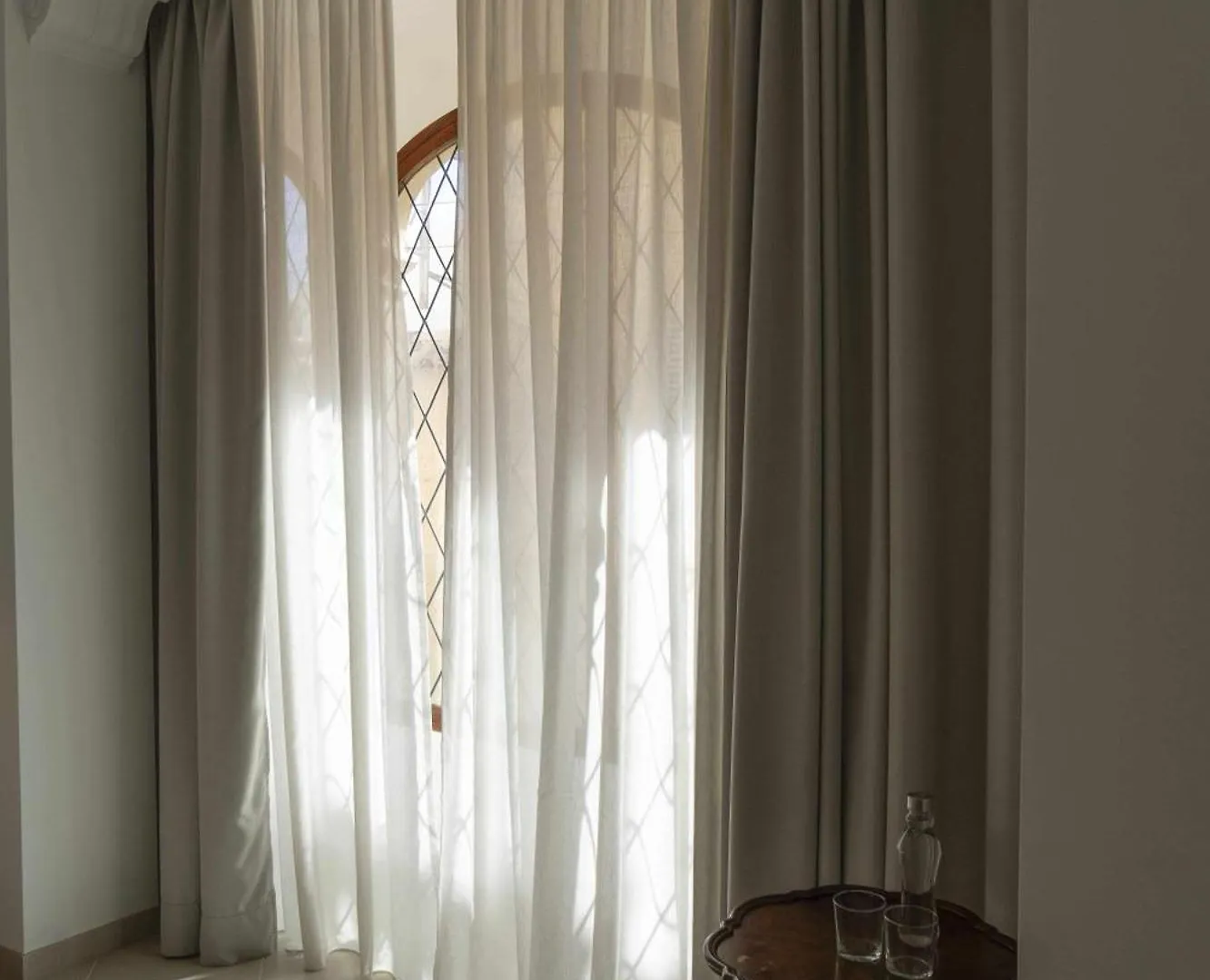 Atrium Suites Mallorca Porreres Bed & Breakfast