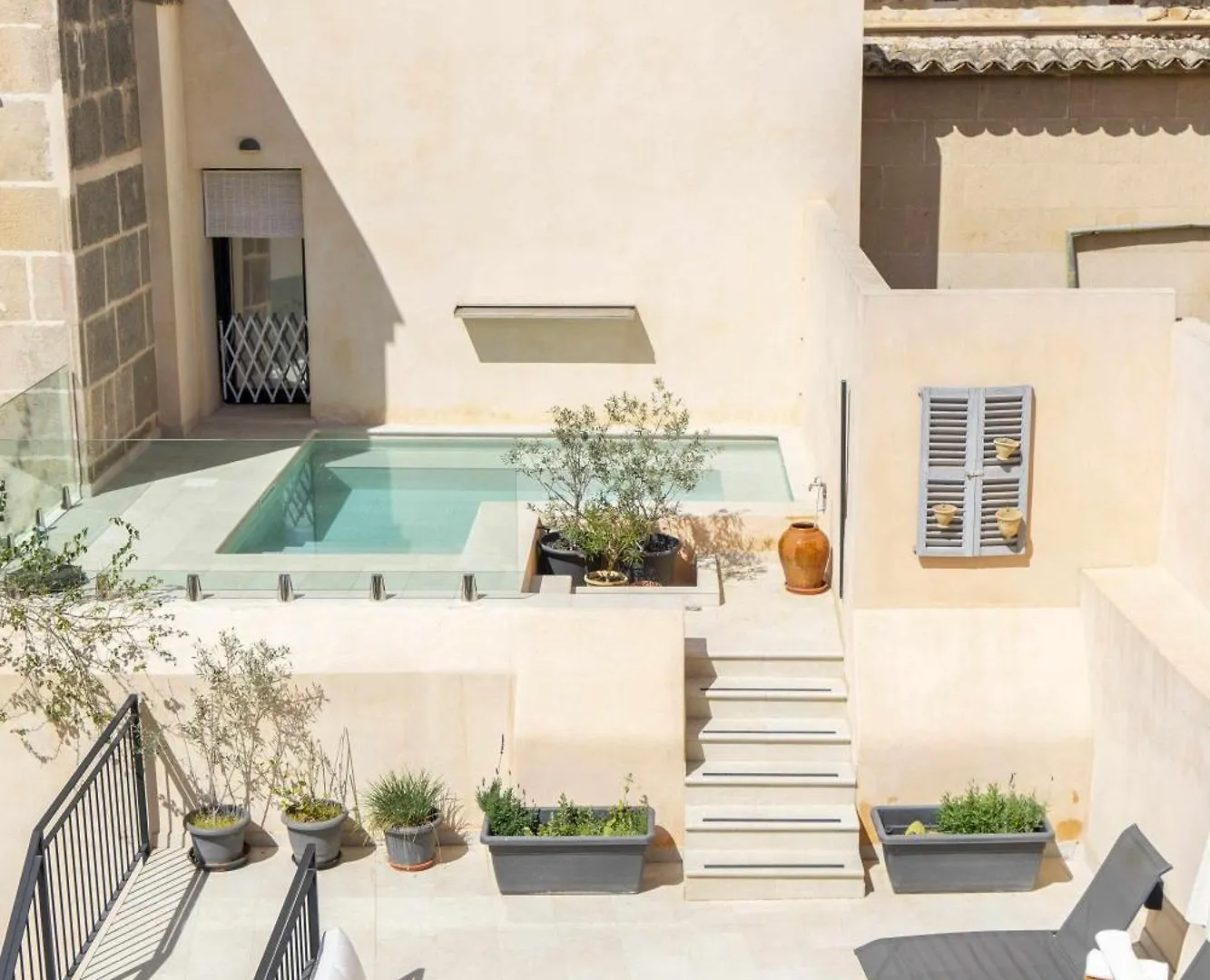 Atrium Suites Mallorca Porreres Bed & Breakfast