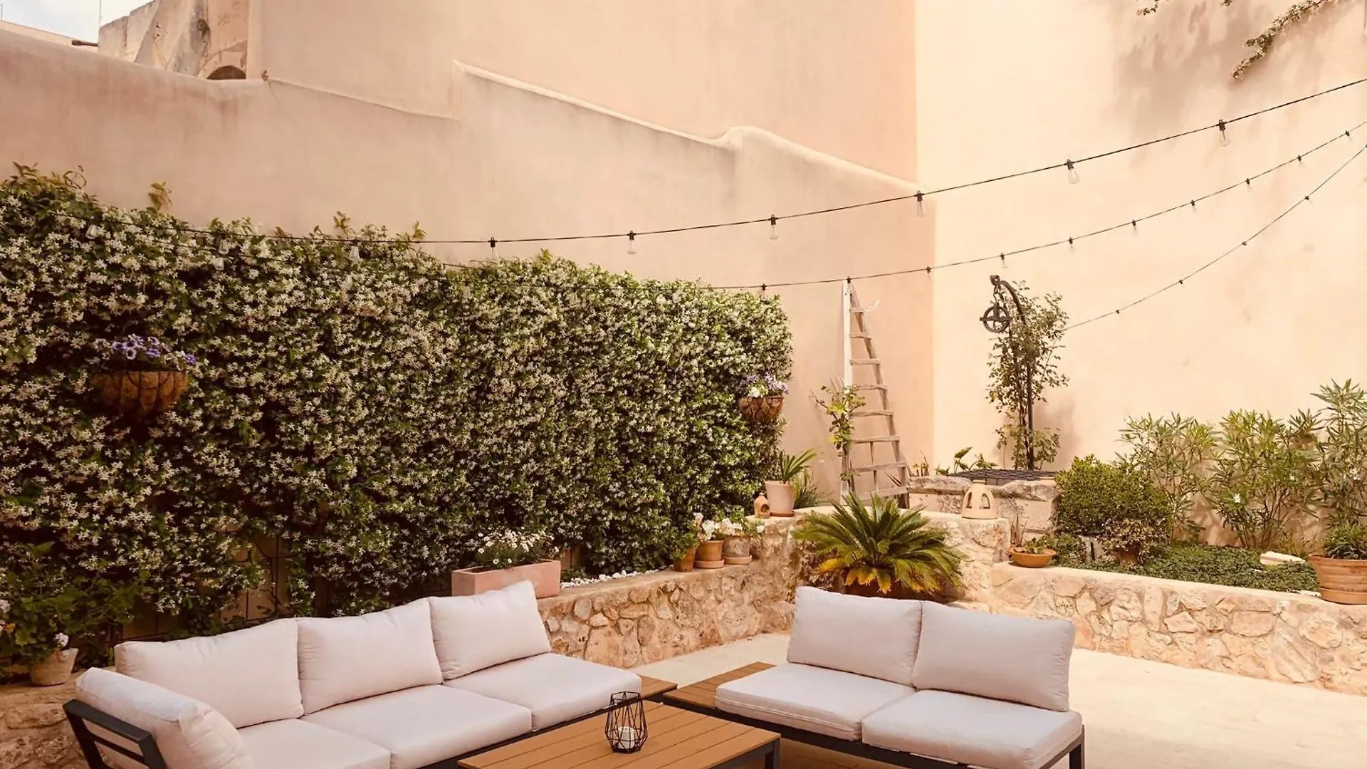 Bed & Breakfast Atrium Suites Mallorca Porreres